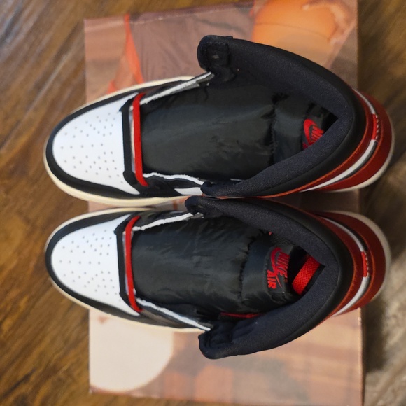 NEW Nike Air Jordan 1 Retro Reimagined Red Black - Picture 6 of 9